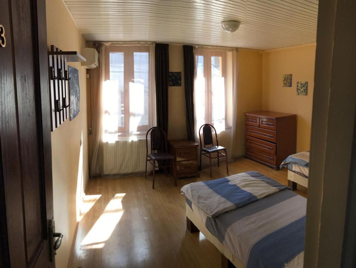 Home Stay Georgia Tbilisi Exterior photo
